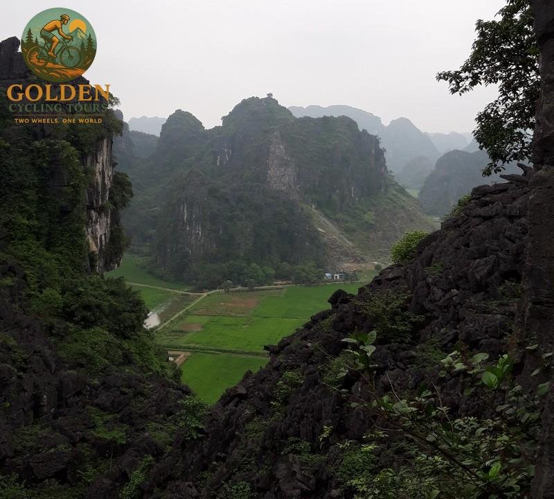 15 Days Hanoi to Hue Coastal Cycling Tour